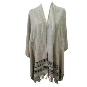 mer Sea & Co. Cape w/2 Low Pockets Lt. Grey w/Fringe Acrylic OSFA​